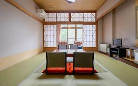 四万温泉 あやめや旅館